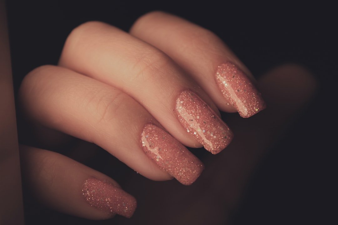 hallowin nails inspirations from celebrity styles