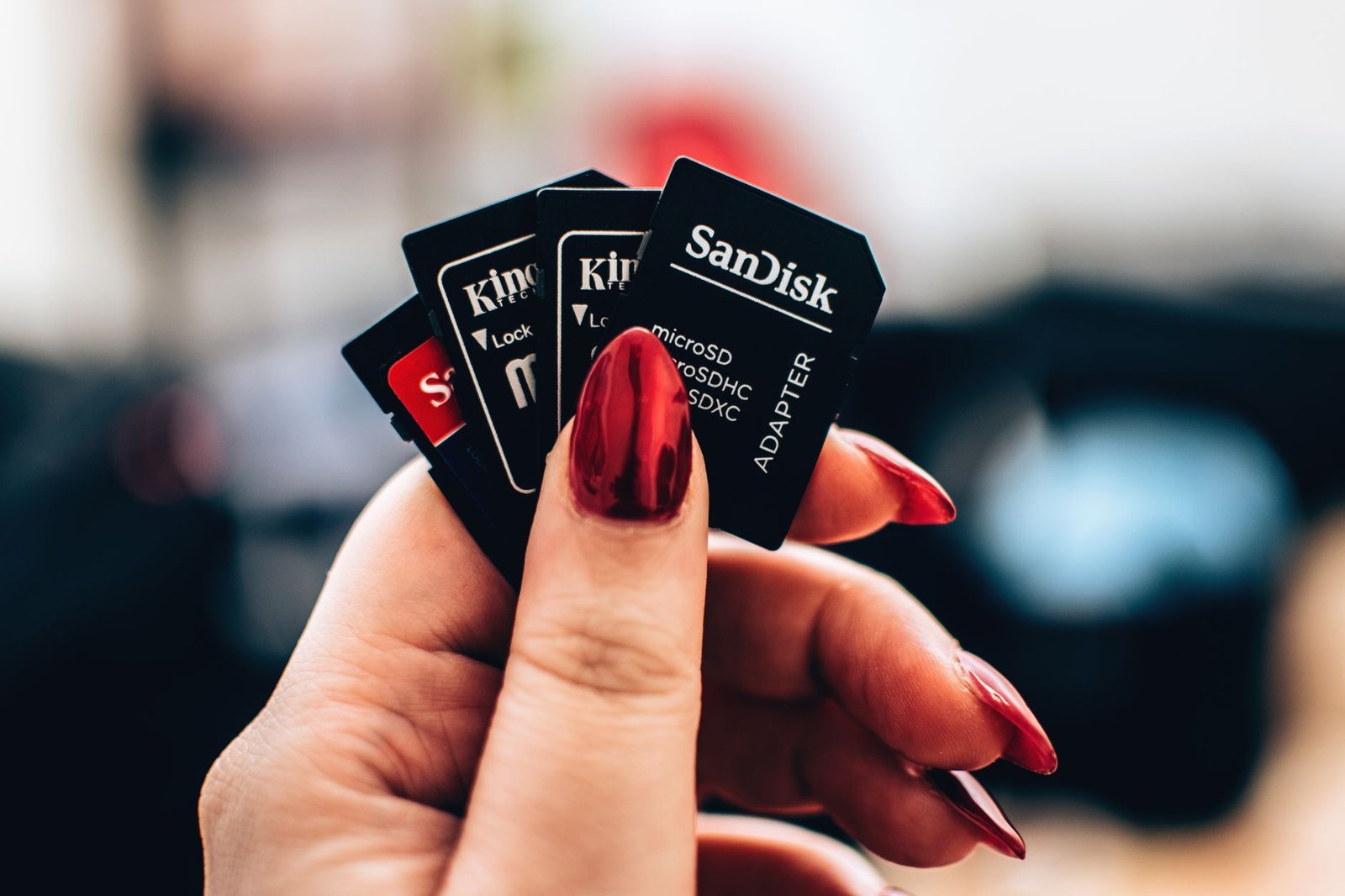 Guide for hallowin nails removal techniques